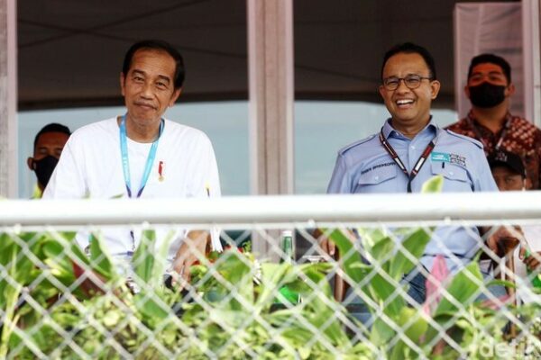 momen-akrab-jokowi-dan-anies-saat-nonton-formula-e-3_169